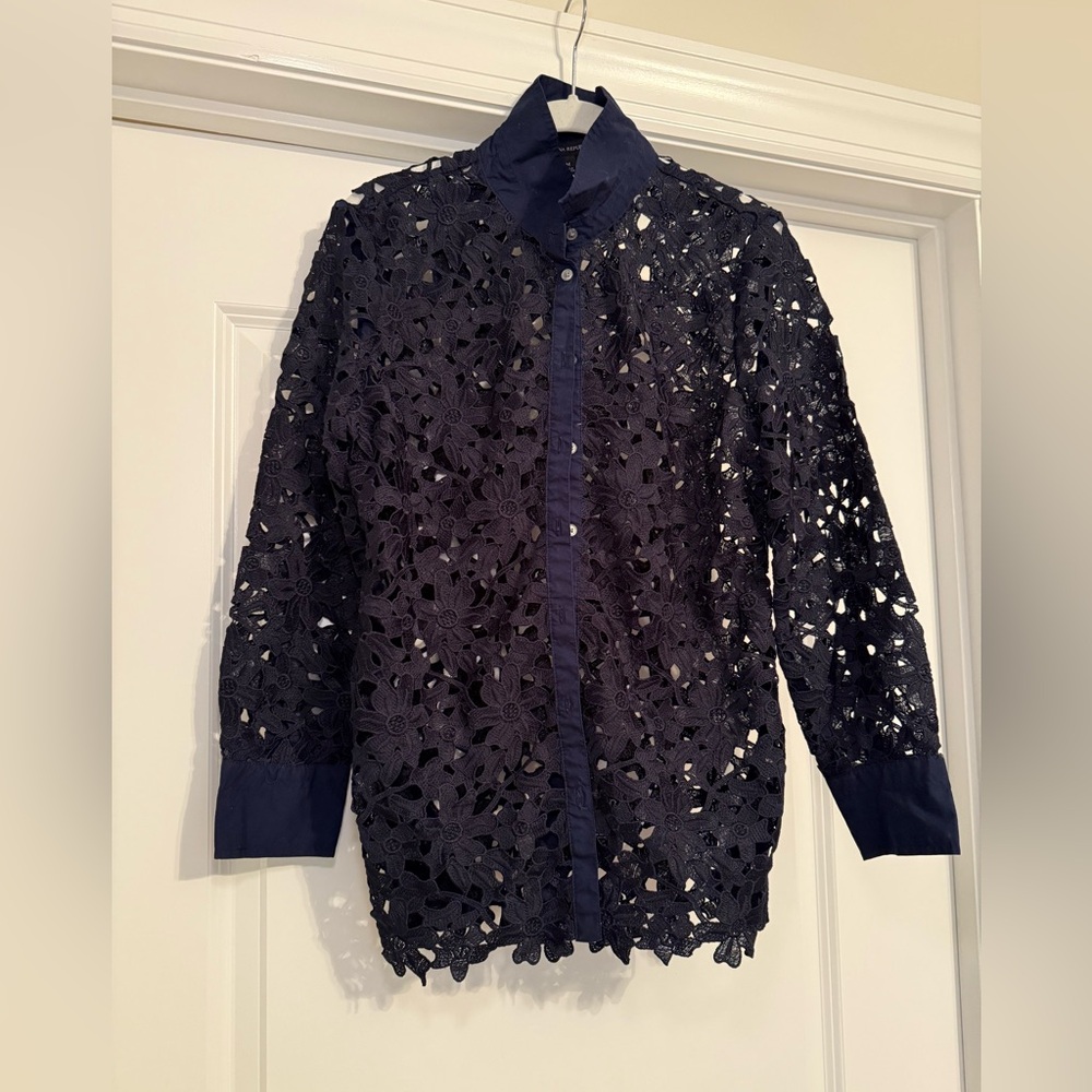 Banana Republic Navy Floral Lace Top Women’s size M